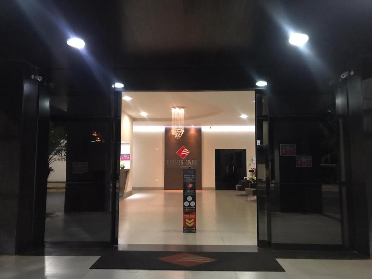 Emmis Park Hotel Aparecida do Taboado Luaran gambar