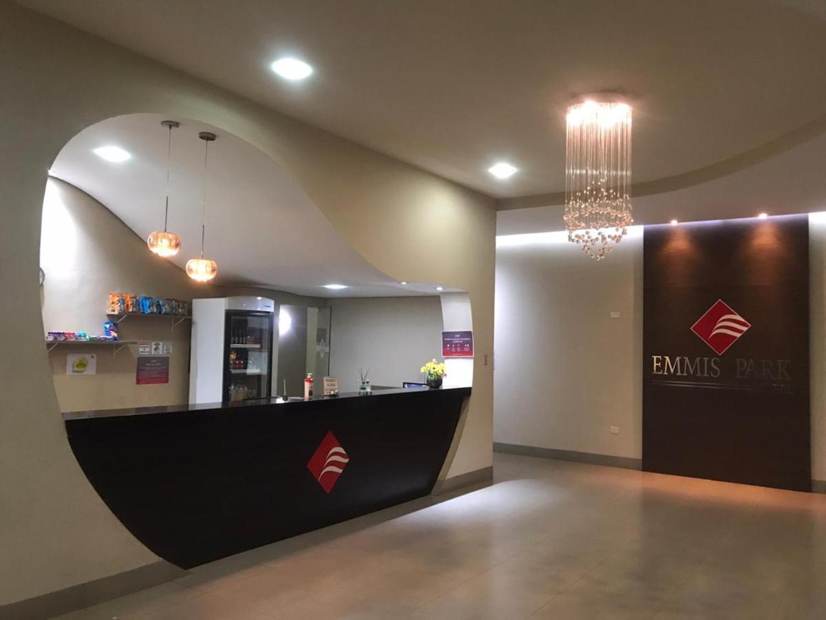 Emmis Park Hotel Aparecida do Taboado Luaran gambar