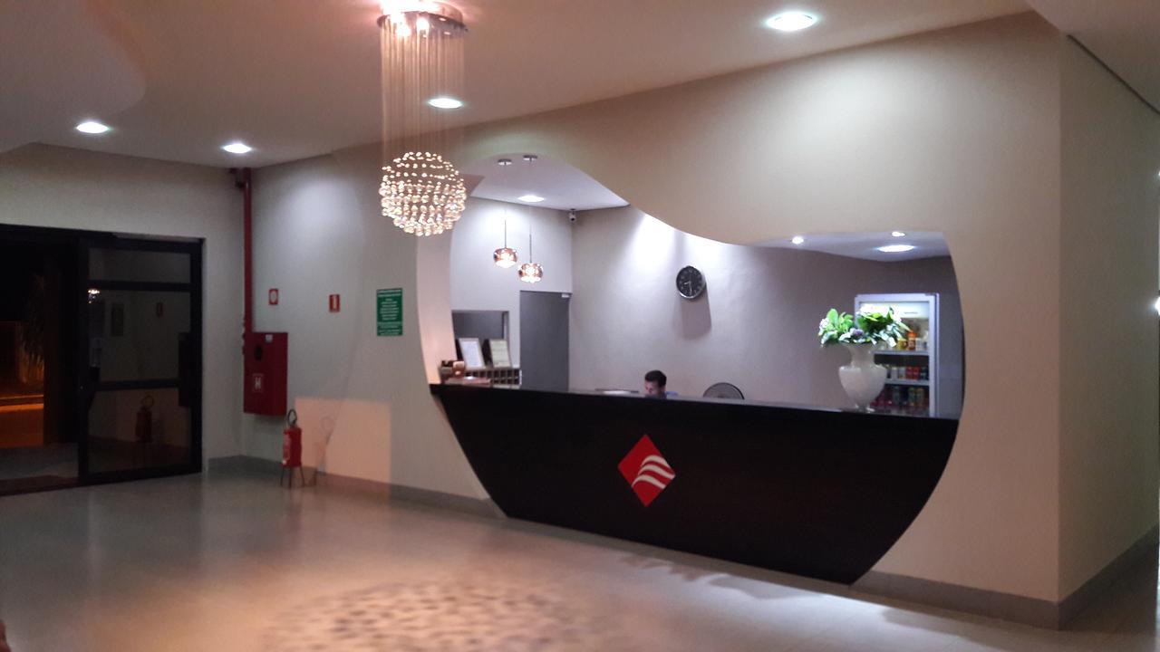 Emmis Park Hotel Aparecida do Taboado Luaran gambar