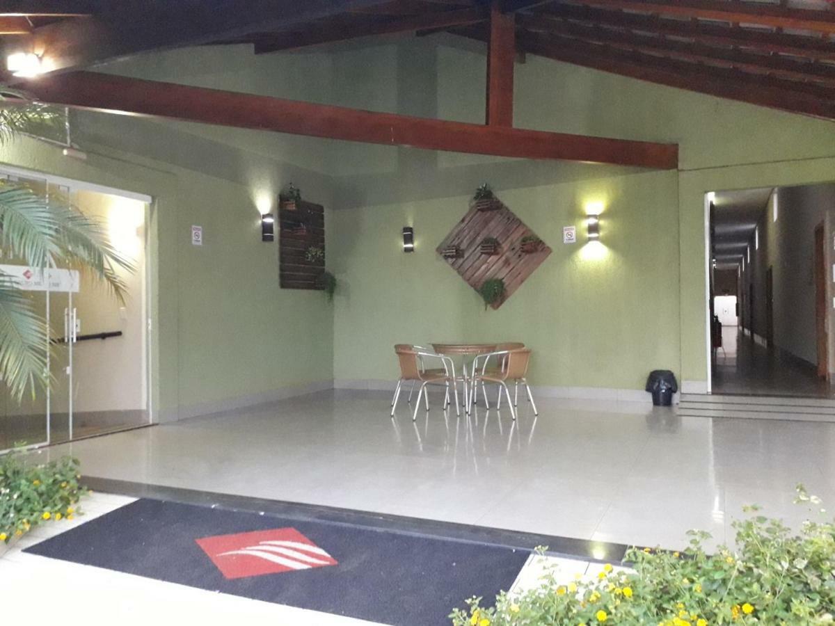 Emmis Park Hotel Aparecida do Taboado Luaran gambar